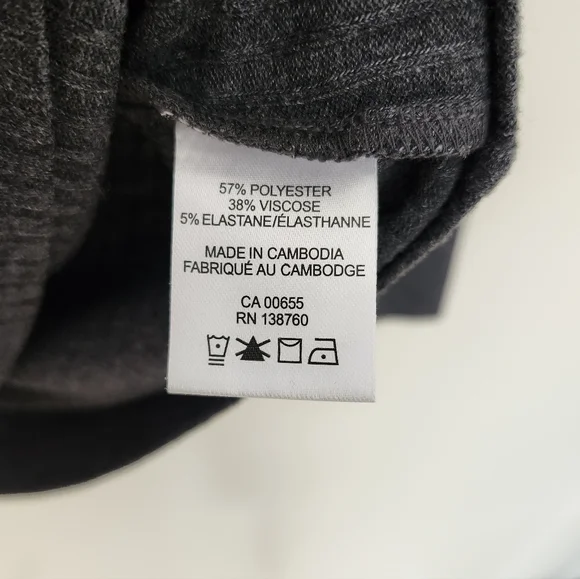 Reitmans Grey Ribbed Longsleeve T - Picture 4 of 5